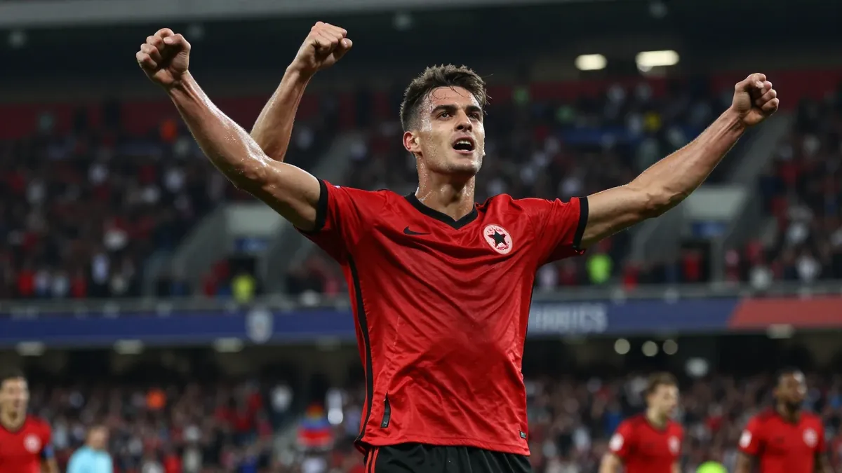 Eintracht Frankfurt startet mit einem 3:3 bei Union Berlin in die Bundesliga-Saison, nachdem eine 3:1-Führung verspielt wurde