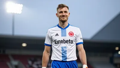 Eintracht Frankfurt: Robin Koch bleibt Kapitän, Adi Hütter setzt auf ihn