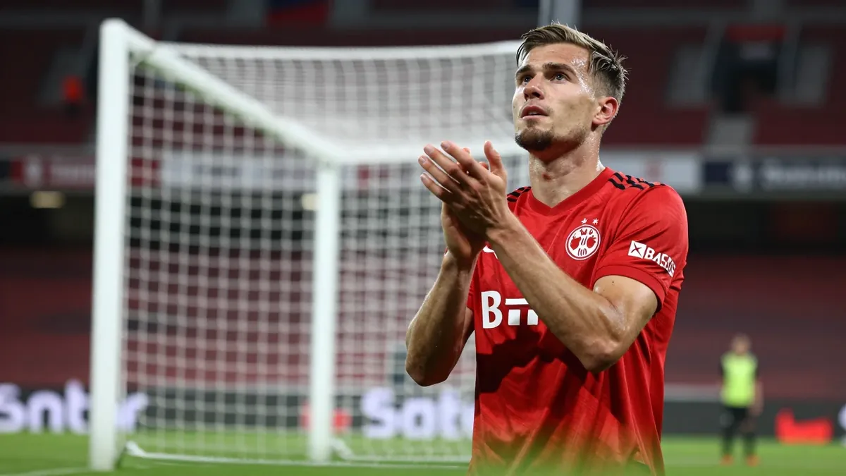Der frühere DFL-Chef Christian Seifert sieht Eintracht Frankfurt nach zehn Jahren enormer Entwicklung klar auf Kurs, ein...