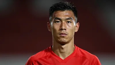 Eintracht Frankfurt verhandelt über den Verkauf von Ritsu Doan für 17 Millionen Euro an Al-Ittihad, um die...